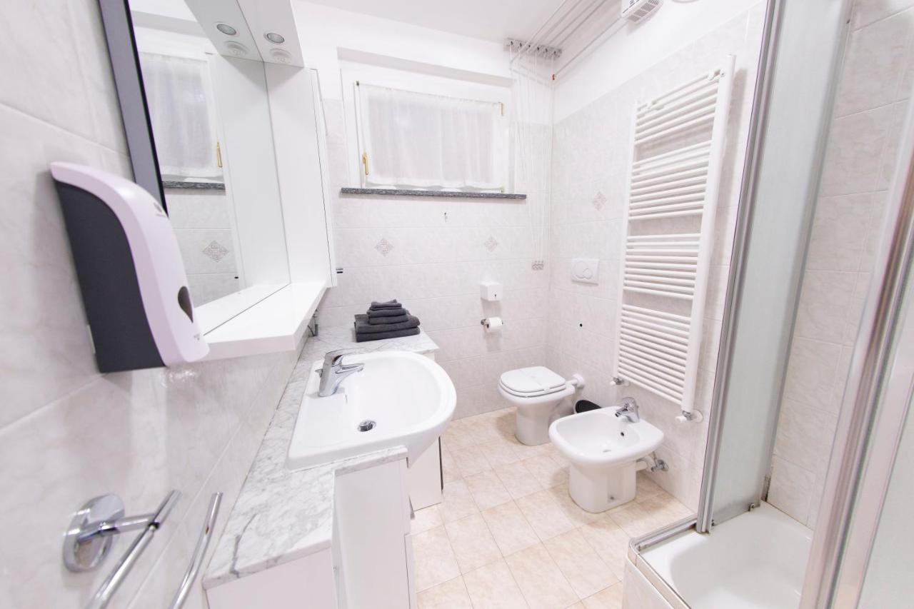 Deluxe Finestra Sul Lago Bellano Kültér fotó